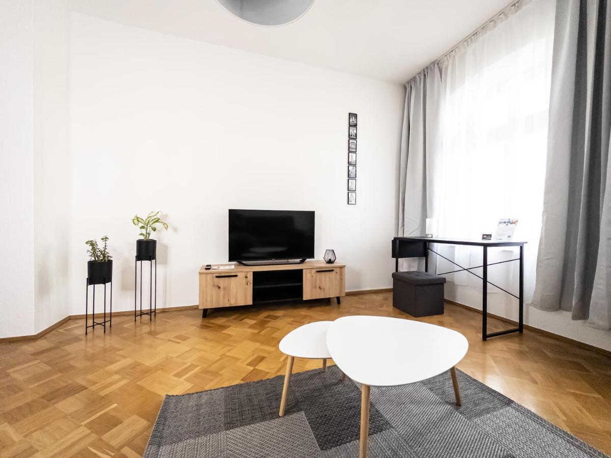 Moderne 3Zimmer Wohnung Mit Netflix Und Balkon Лайпциг Екстериор снимка